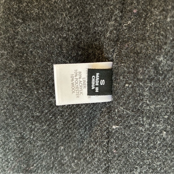 Saks Fifth Avenue Black Trench Coat with Removable Liner Size S - Picture 12 of 13